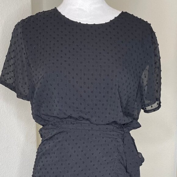 Showpo. Black Frill Lined Elastic Wrap Ruffle Short Sleeve Dress Size 4 Goth - Picture 2 of 8